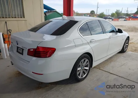 2015 BMW 528I xDrive z USA, uszkodzony, nr VIN WBA5A7C54FD624319